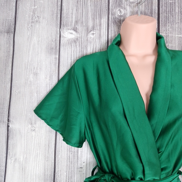 Kaia Size uk 8/10 Green Midi dress Pleated skirt V neck / wrap neck - Picture 5 of 7